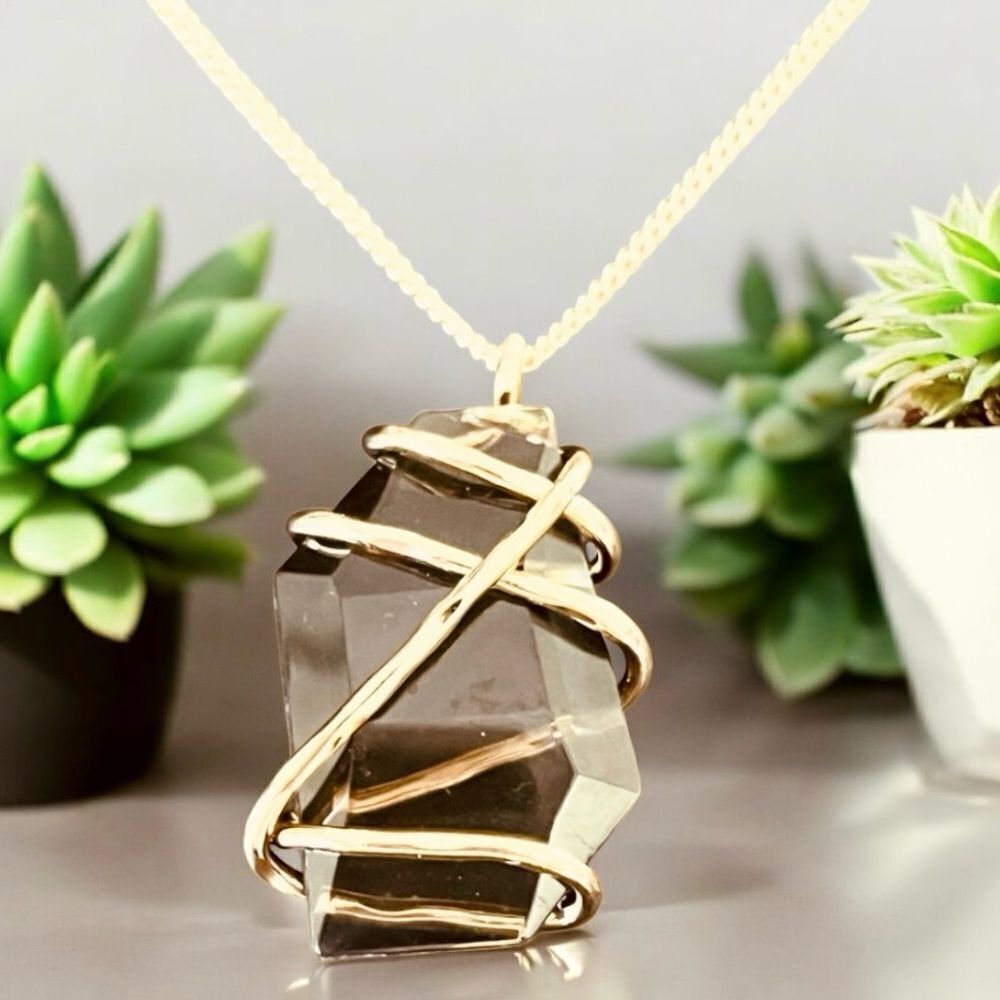 NWT Robert Lee Morris
Gold Wire-Wrapped Brown Stone
Pendant Necklace 16"+3"
